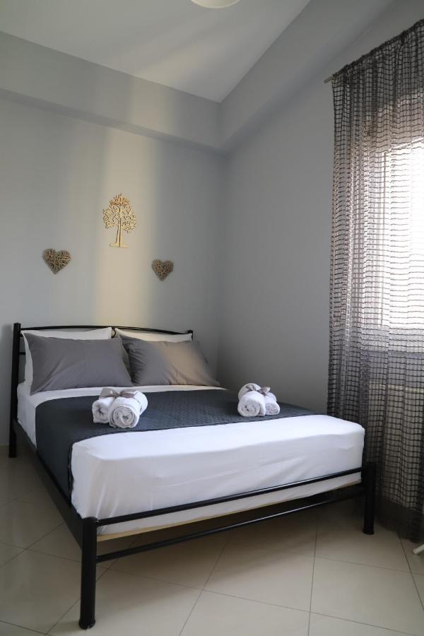 Villa Belle Maison à Kavala Extérieur photo